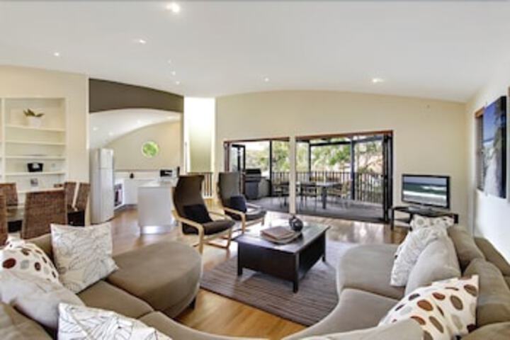 Suffolk Park NSW Accommodation Mermaid Beach
