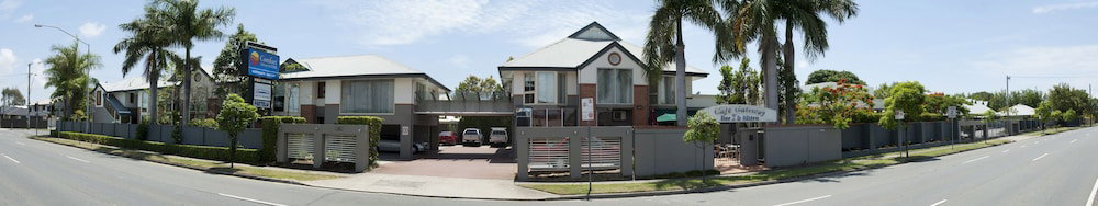 Albany Creek QLD Accommodation Mermaid Beach