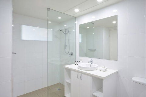 Beach Lodges - Accommodation Mermaid Beach 1