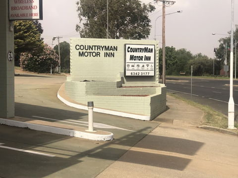 Countryman Motor Inn - Accommodation Mermaid Beach 0