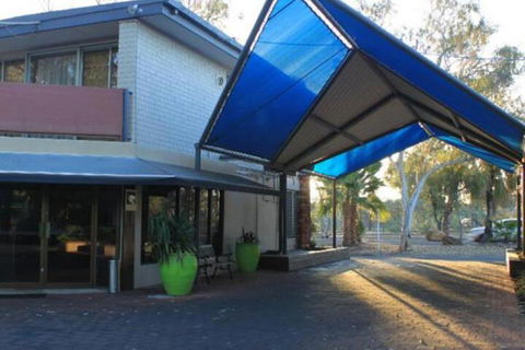 Ibis Styles Alice Springs Oasis - Accommodation Mermaid Beach 2