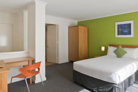Ibis Styles Alice Springs Oasis - Accommodation Mermaid Beach 5