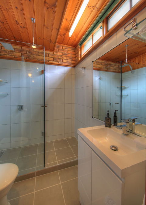 Stanley Village Waterfront Accommodation - Accommodation Mermaid Beach 5
