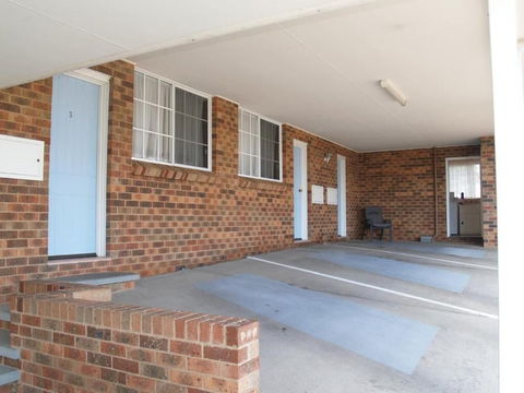 Kinross Inn - Accommodation Mermaid Beach 4