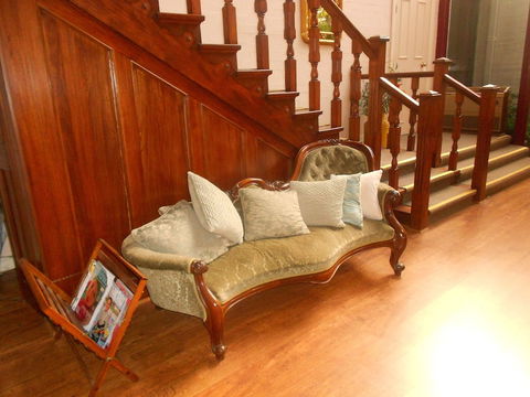 Victoria House Motor Inn - Accommodation Mermaid Beach 2