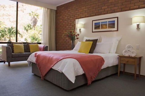 Alice In The Territory - Accommodation Mermaid Beach 1