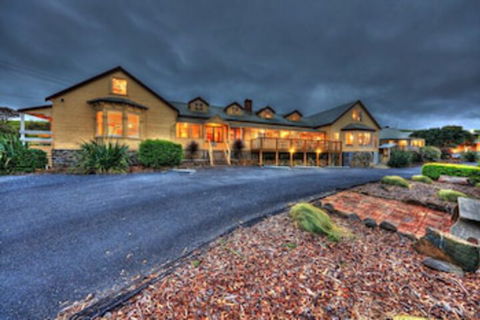 Stanley Seaview Inn - Accommodation Mermaid Beach 0