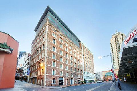 Holiday Inn Darling Harbour, An IHG Hotel - Accommodation Mermaid Beach 1