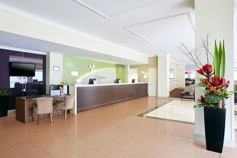 Holiday Inn Darling Harbour, An IHG Hotel - Accommodation Mermaid Beach 6