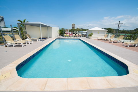 Beachcomber International Resort - Accommodation Mermaid Beach 3