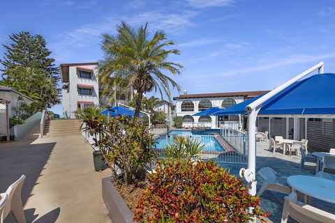 Don Pancho By The Beach - Accommodation Mermaid Beach 2