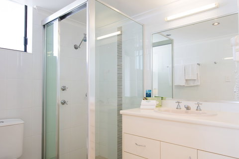 Beach House Seaside Resort Coolangatta - Accommodation Mermaid Beach 4