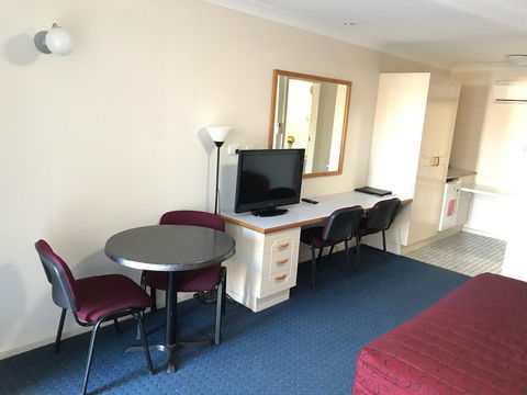 Orange Motor Lodge - Accommodation Mermaid Beach 3