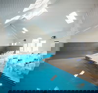 Deep Blue Hotel  Hot Springs - Accommodation Mermaid Beach