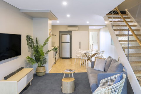 Oaks Nelson Bay Lure Suites - Accommodation Mermaid Beach 6