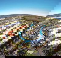 Oaks Port Stephens Pacific Blue Resort - Accommodation Mermaid Beach