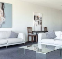 Mullaloo Beach Hotel  Apartments - Accommodation Mermaid Beach