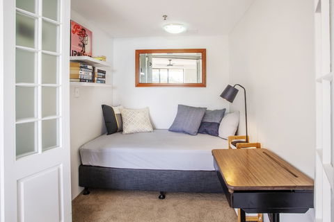 Gemini Court Holiday Apartments - Accommodation Mermaid Beach 5
