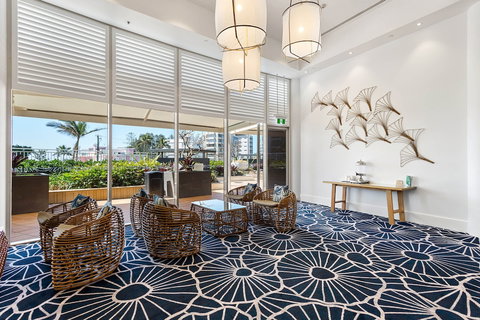 Mantra Twin Towns - Accommodation Mermaid Beach 5