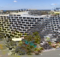 Ramada Resort by Wyndham Golden Beach - Accommodation Mermaid Beach