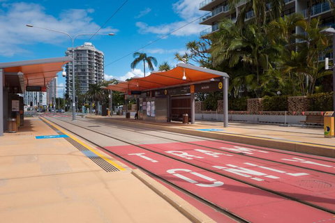 Enderley Gardens Resort - Accommodation Mermaid Beach 2