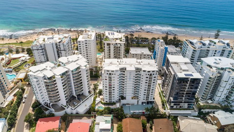 Seamark On First - Accommodation Mermaid Beach 1