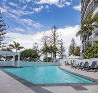 Mantra Coolangatta Beach - Accommodation Mermaid Beach
