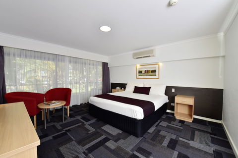 Mercure Alice Springs Resort - Accommodation Mermaid Beach 5