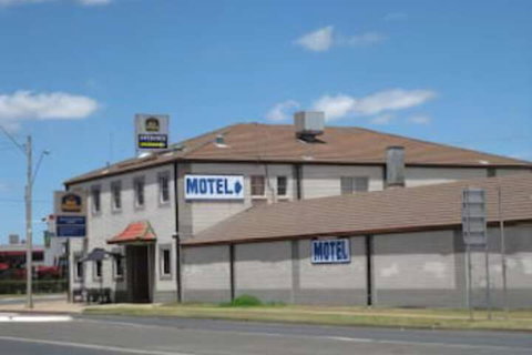 Dragon Phoenix Motel & Restaurant - Accommodation Mermaid Beach 5