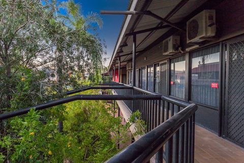 Diplomat Motel Alice Springs - Accommodation Mermaid Beach 3