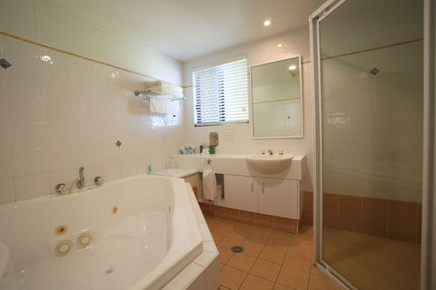 Macquarie Barracks Motor Inn - Accommodation Mermaid Beach 4