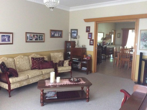 Kadina Bed & Breakfast - Accommodation Mermaid Beach 2