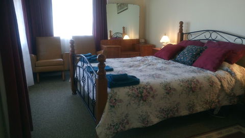 Kirazz - Accommodation Mermaid Beach 4