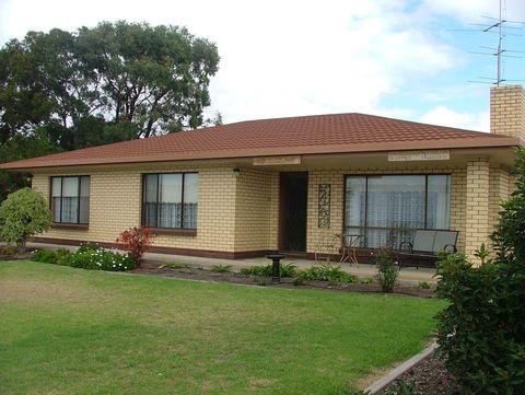 Kirazz - Accommodation Mermaid Beach 5