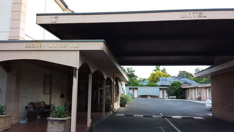 Jasper Motor Inn - Accommodation Mermaid Beach 1