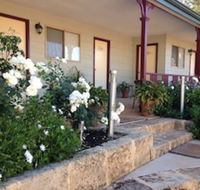 The Nosh  Nod - Avon Terrace - Accommodation Mermaid Beach