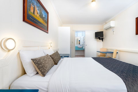 Applegum Inn - Accommodation Mermaid Beach 2