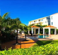 The Breakers Yamba - Accommodation Mermaid Beach