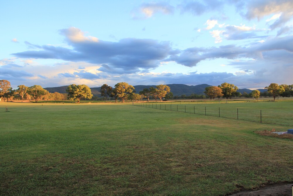 Lyra QLD Accommodation Mermaid Beach