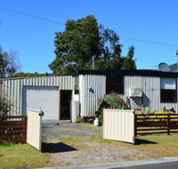 Tullah Full House - Accommodation Mermaid Beach