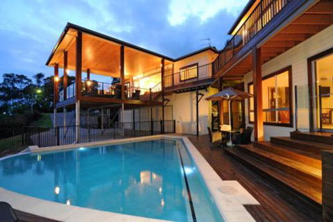 Seaview - Accommodation Mermaid Beach 6