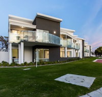 Reflections by Rockingham Apartments - Accommodation Mermaid Beach