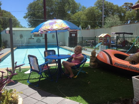 The Evergreen B&B - Accommodation Mermaid Beach 5