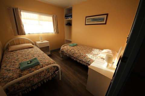 Baudin Beach Apartments - Accommodation Mermaid Beach 2