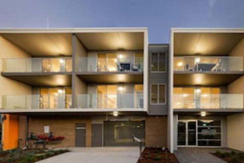 Hamilton Executive Apartments - Accommodation Mermaid Beach 0