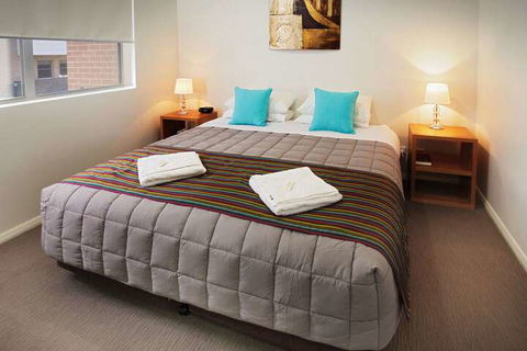 Hamilton Executive Apartments - Accommodation Mermaid Beach 6