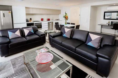 Hamilton Executive Apartments - Accommodation Mermaid Beach 3