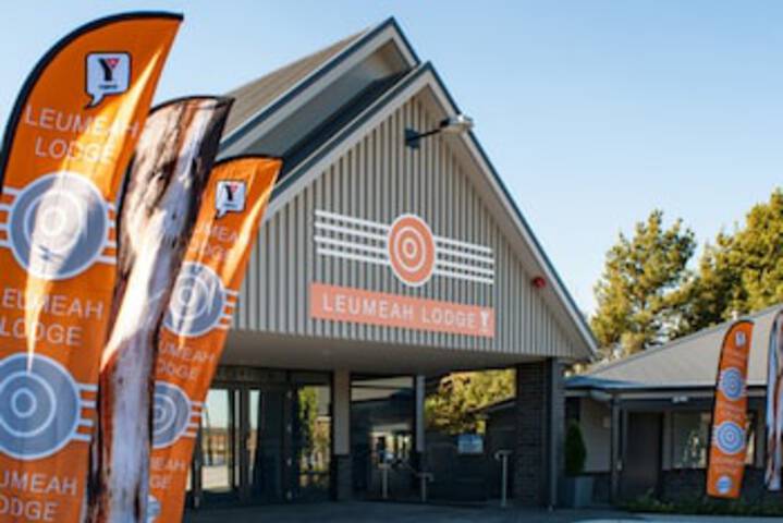 Ngunnawal ACT Accommodation Mermaid Beach