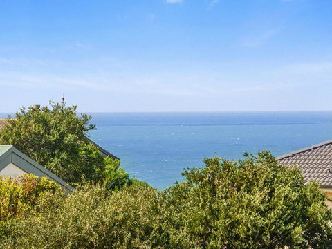 Boomer Beach Retreat Pet Friendly WiFi - Accommodation Mermaid Beach 5