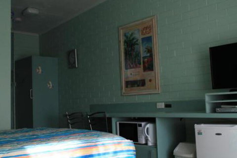 Inverloch Motel - Accommodation Mermaid Beach 4